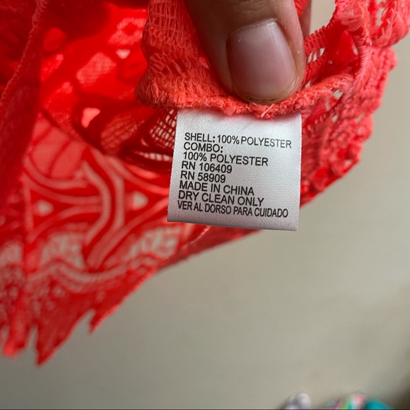 Gianni bini neon crochet lace tank top small - Picture 4 of 5